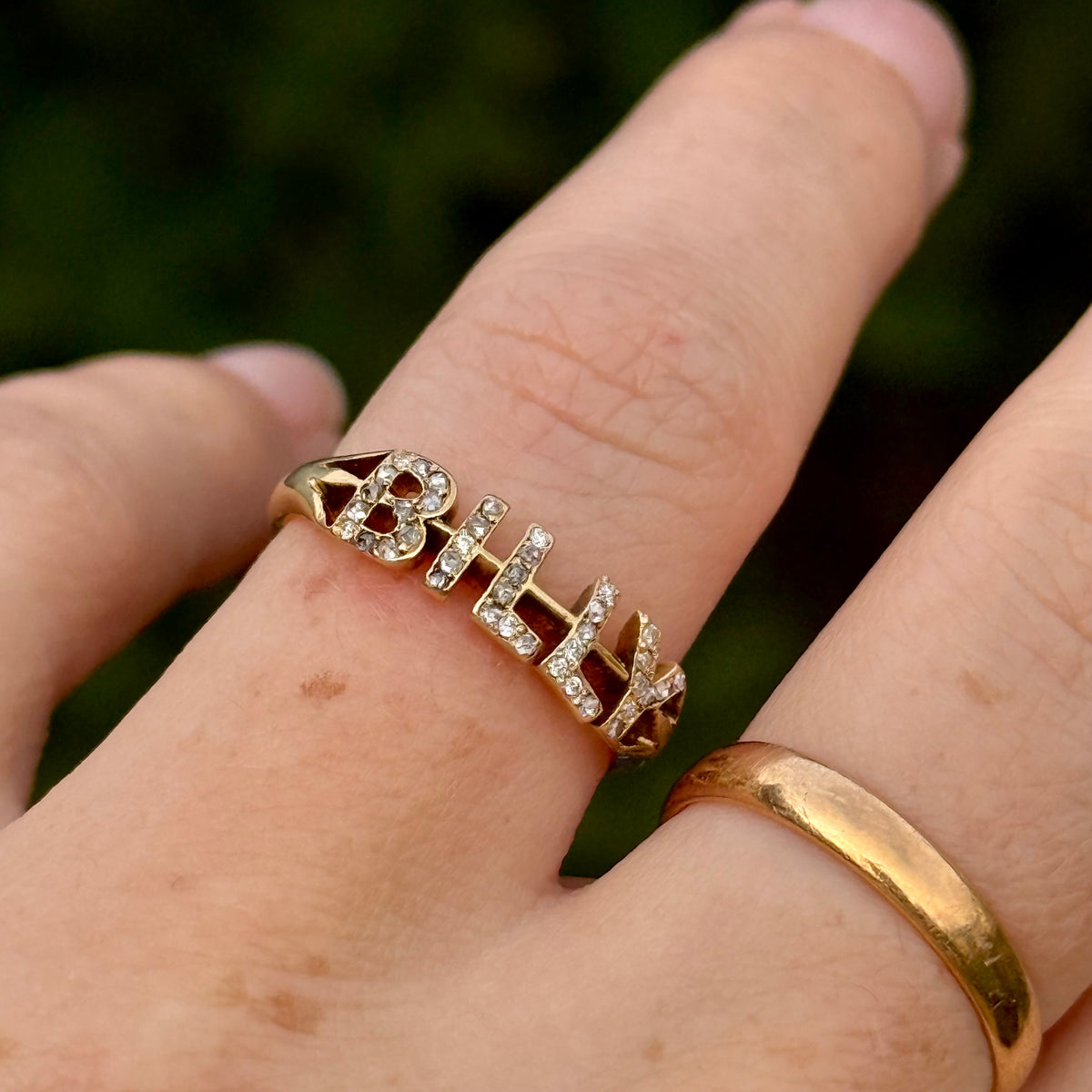 Antique Victorian Diamond 'Billy' Ring in 18 Carat Gold; circa 1899