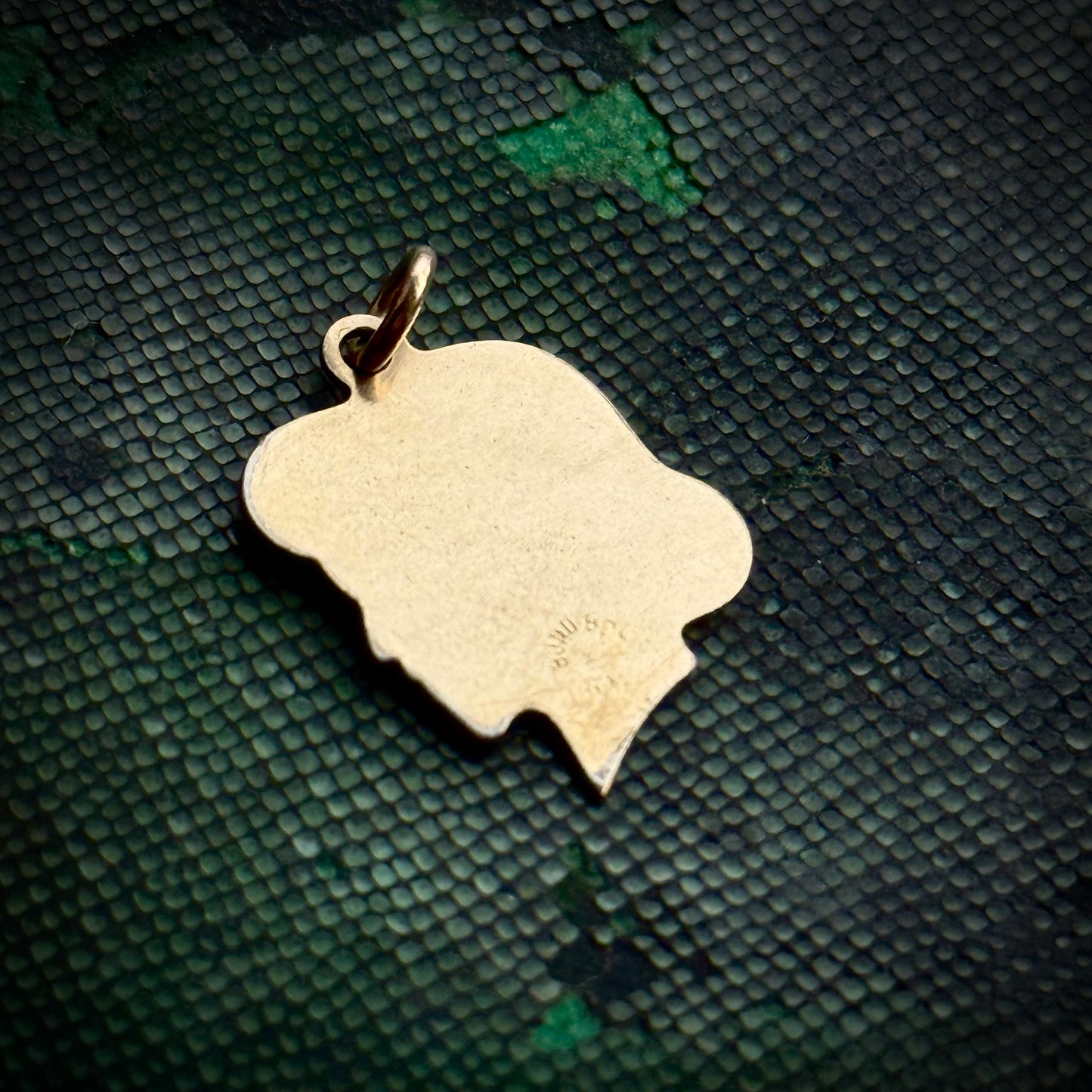 Vintage Profile 'Susan' Pendant Token