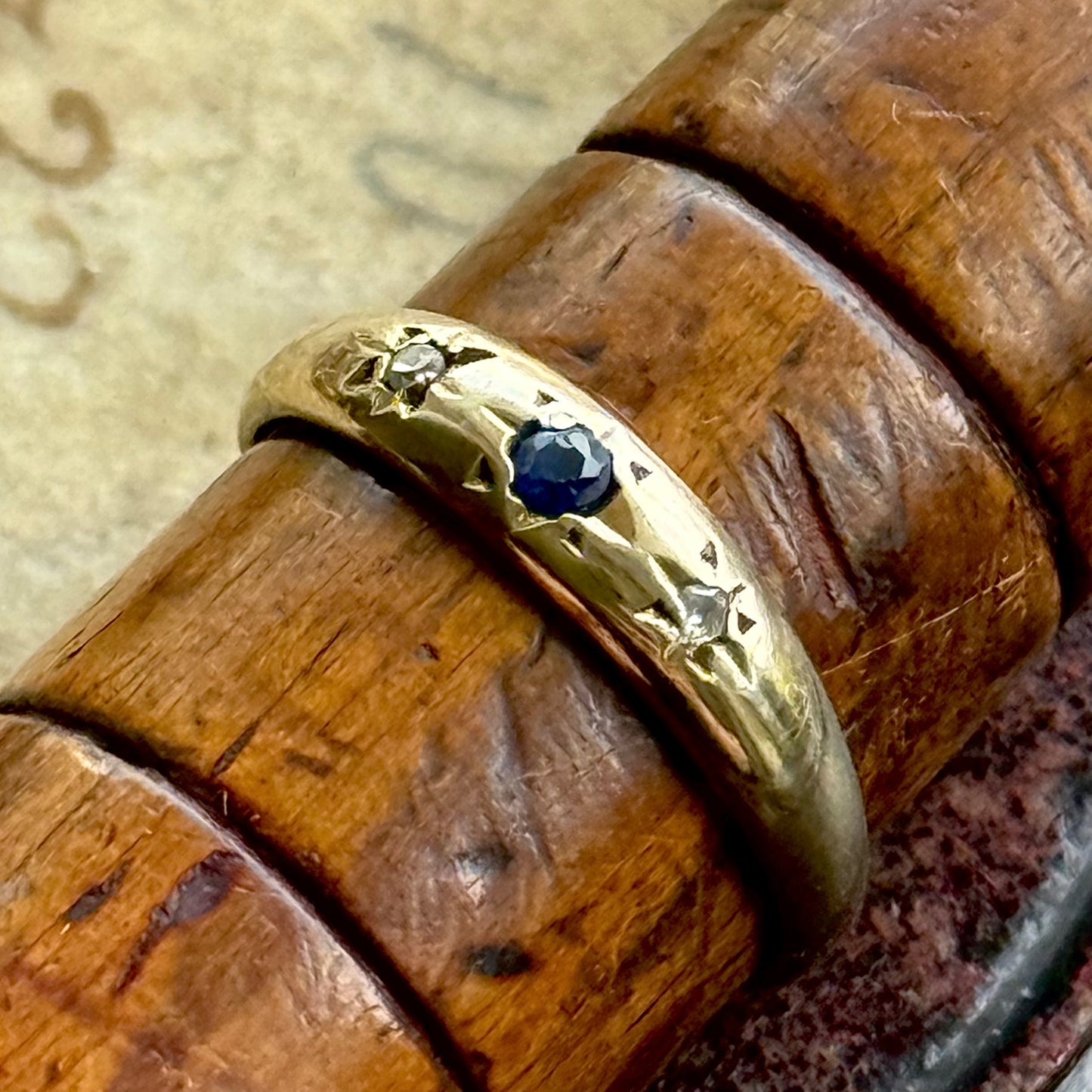 Vintage Tiny Sapphire & Diamond pinky Ring in 9 Carat Gold