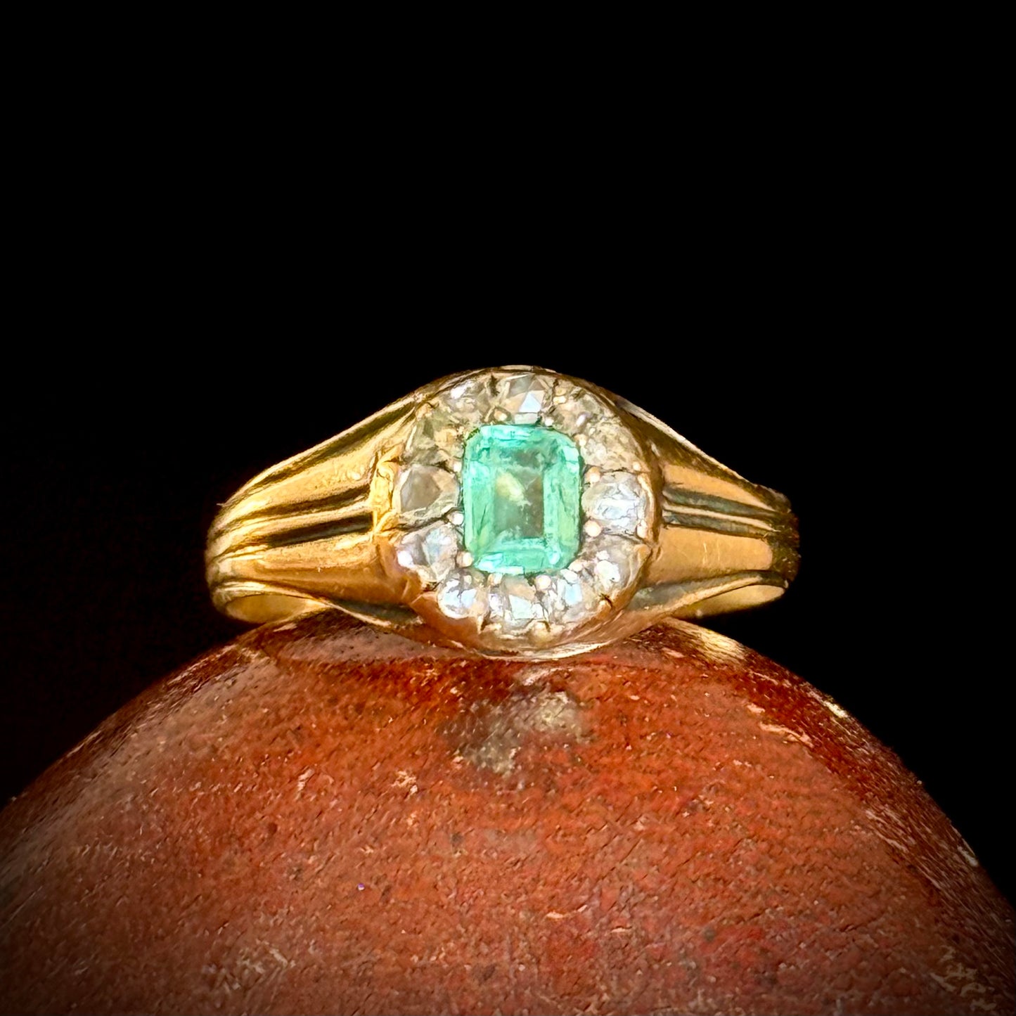 Antique Georgian Emerald & Diamond Cluster Ring