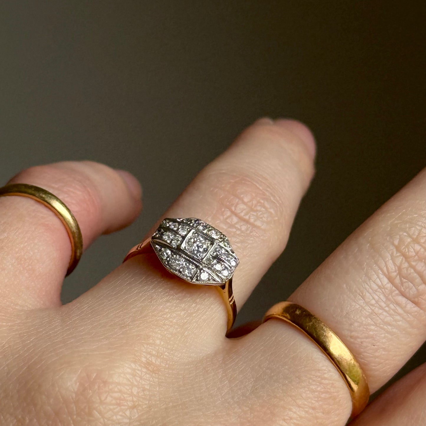 Antique Art Deco Diamond Ring in 18 Carat Gold