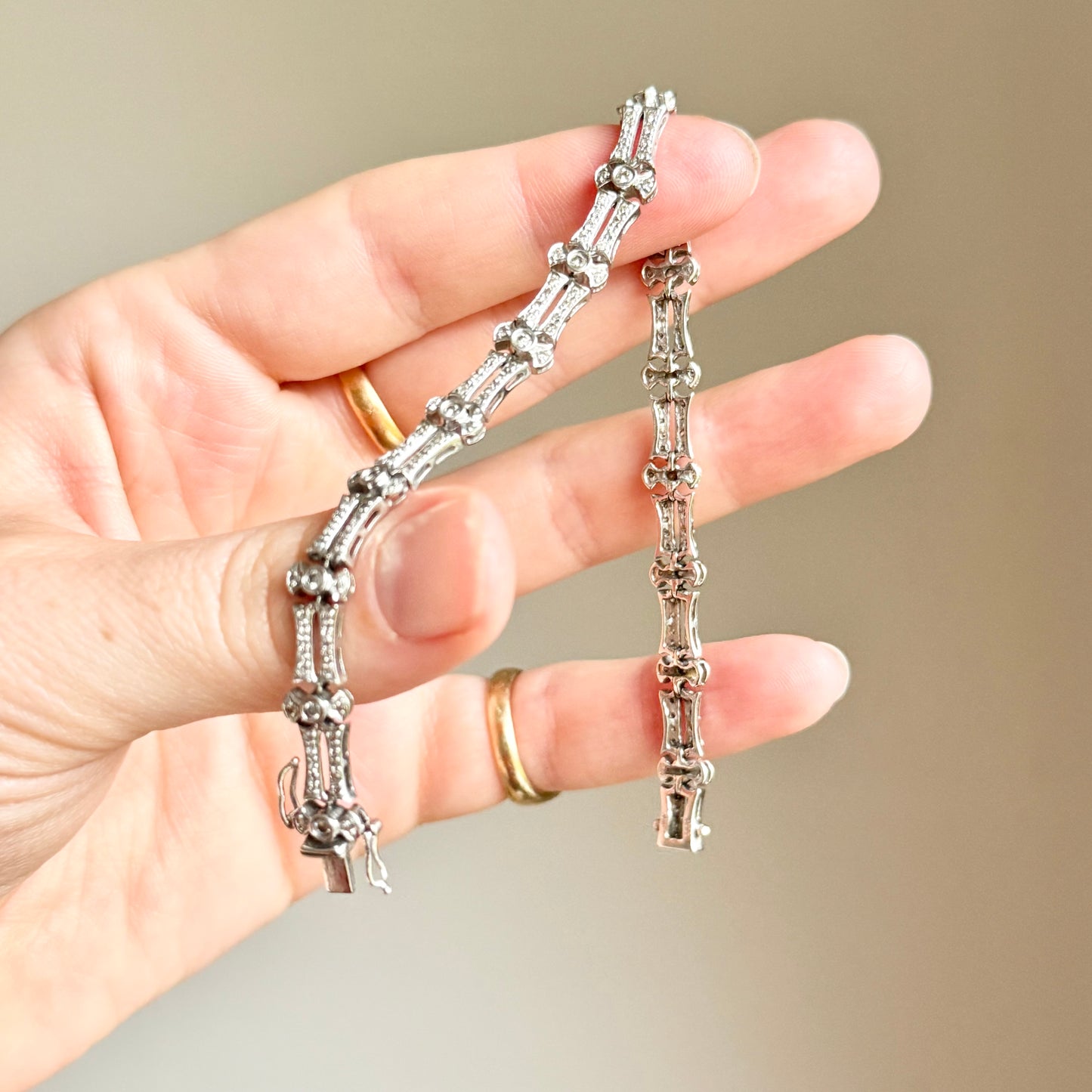 Vintage Diamond Antique Style Bracelet in 14 Carat Gold