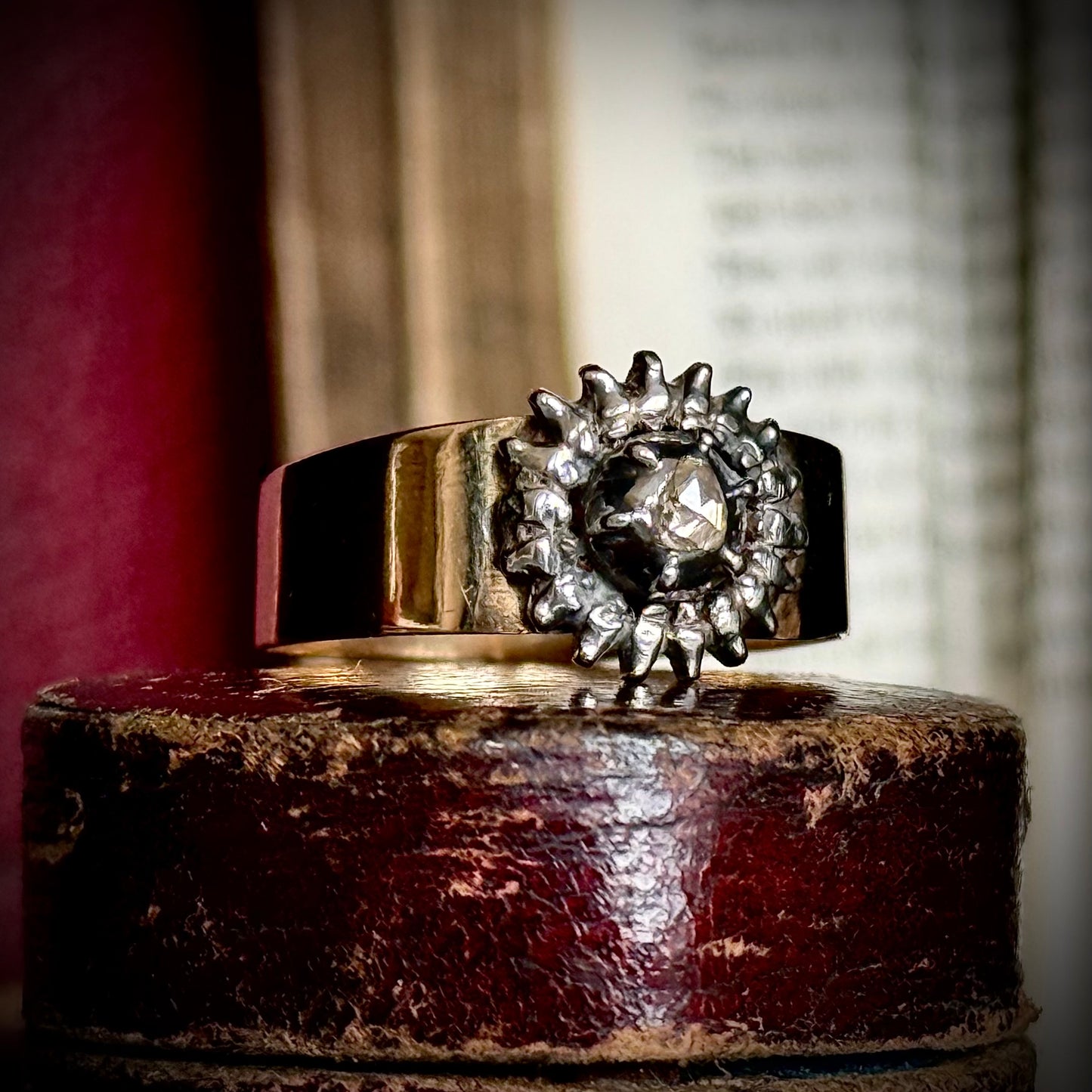 Antique Diamond Cluster Ring in 9 Carat Gold