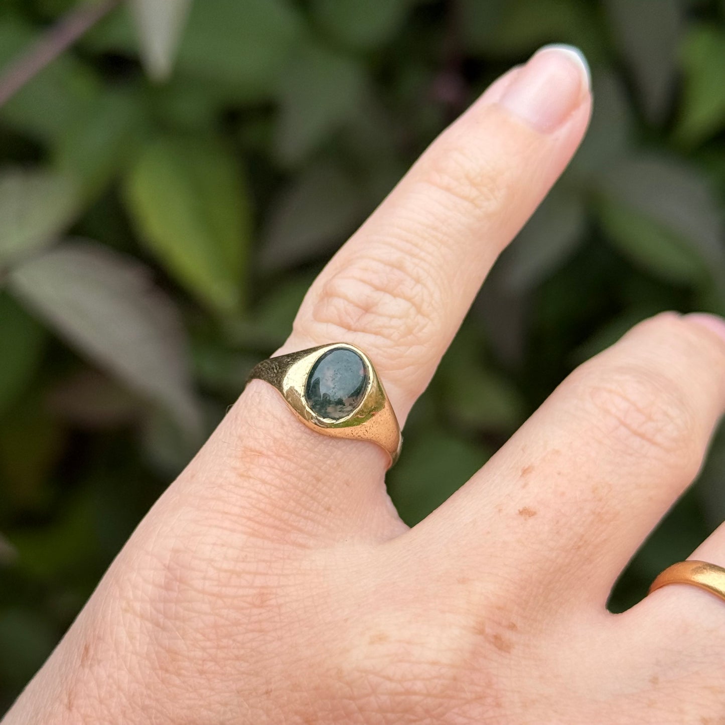 Vintage Moss Agate Signet Ring 9 Carat Gold; Circa 1979
