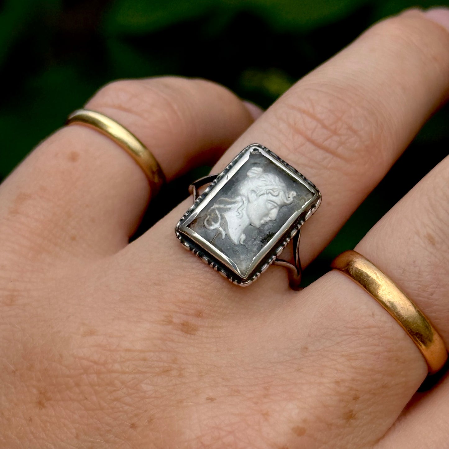Antique Medusa Cameo Ring in silver; Circa 1920