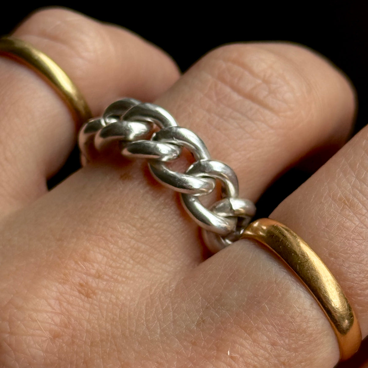 Antique Curb Chain Ring in Silver; Circa 1880