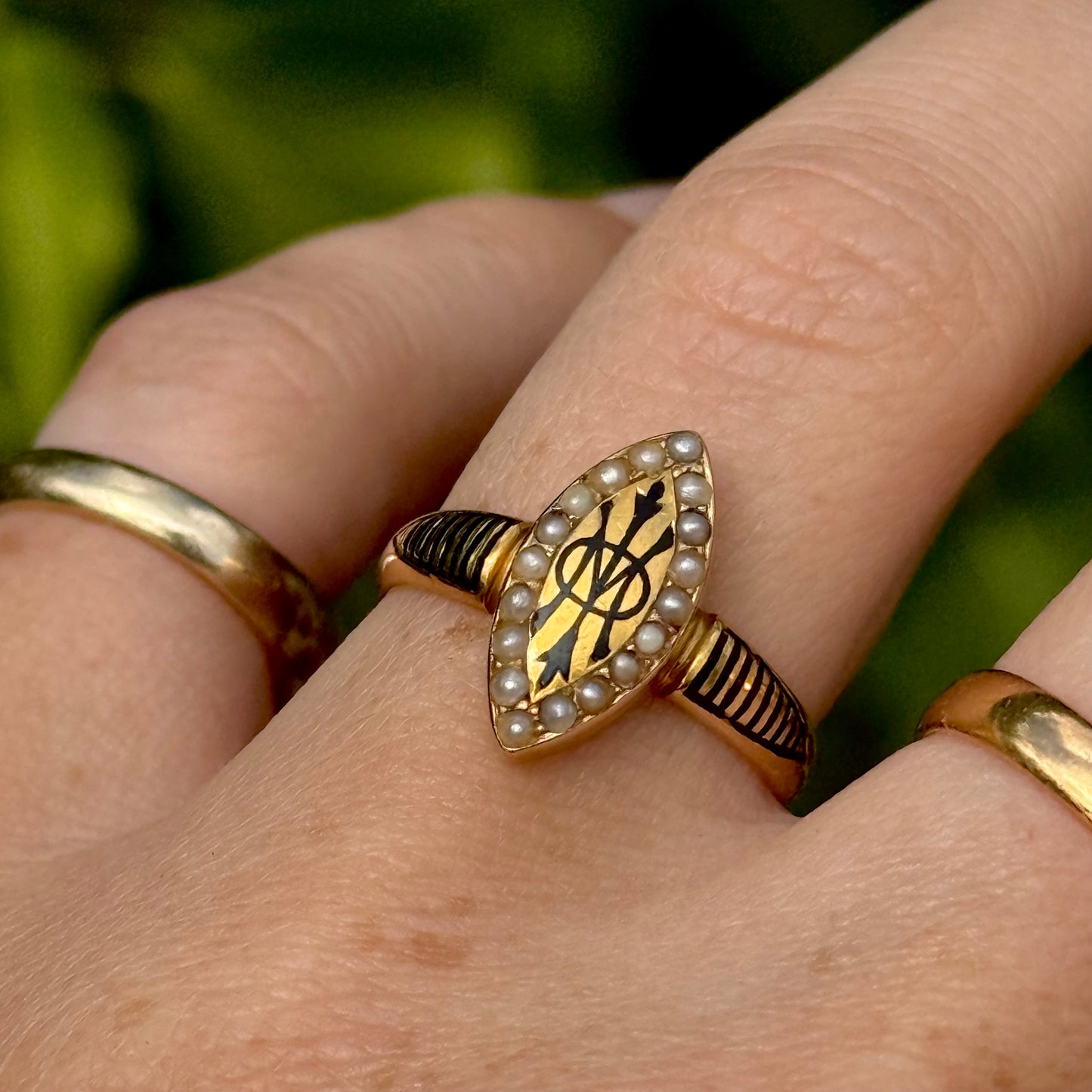 Antique Victorian IMO Mourning Ring in 15 Carat Gold