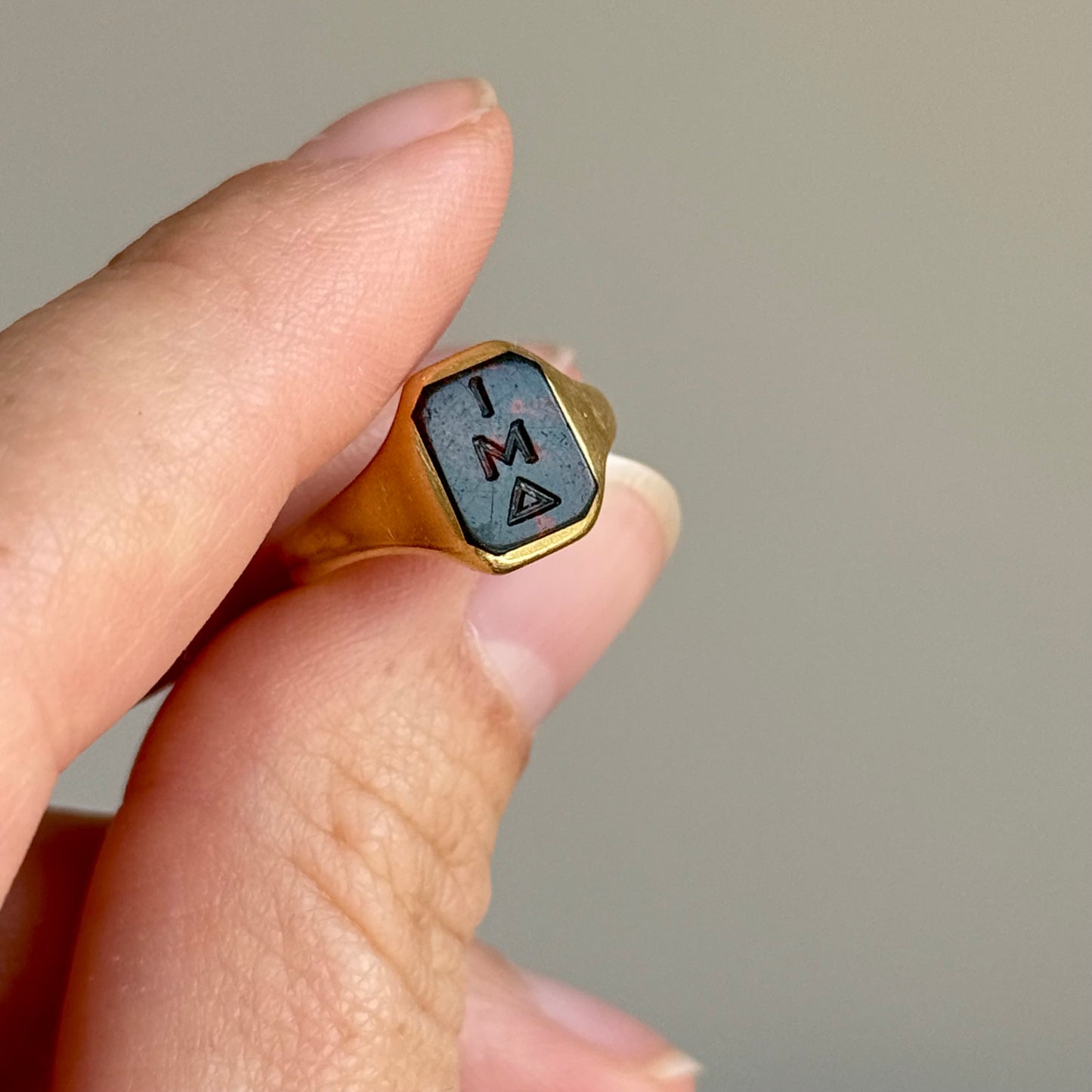 Antique Victorian Deakin & Francis Bloodstone Mourning Signet Ring