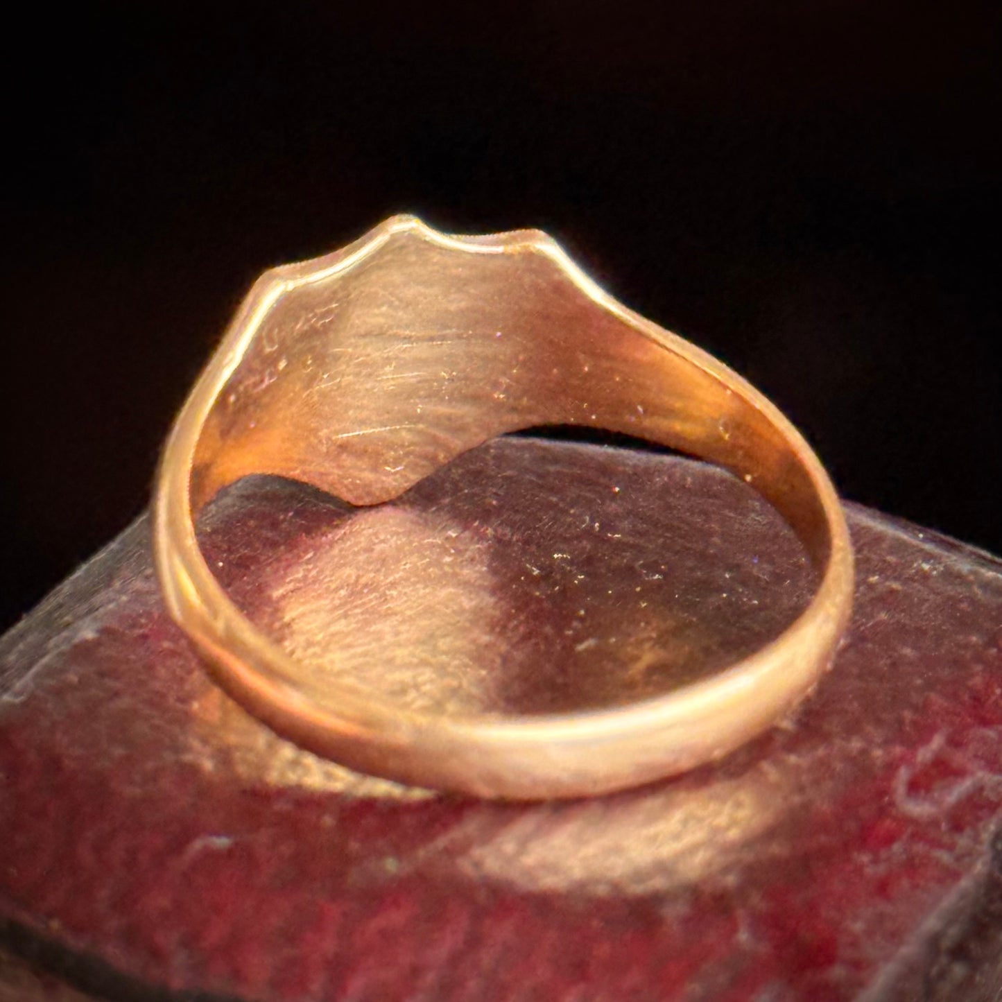 Antique Shield Signet Ring in 18 Carat Gold; Circa 1914