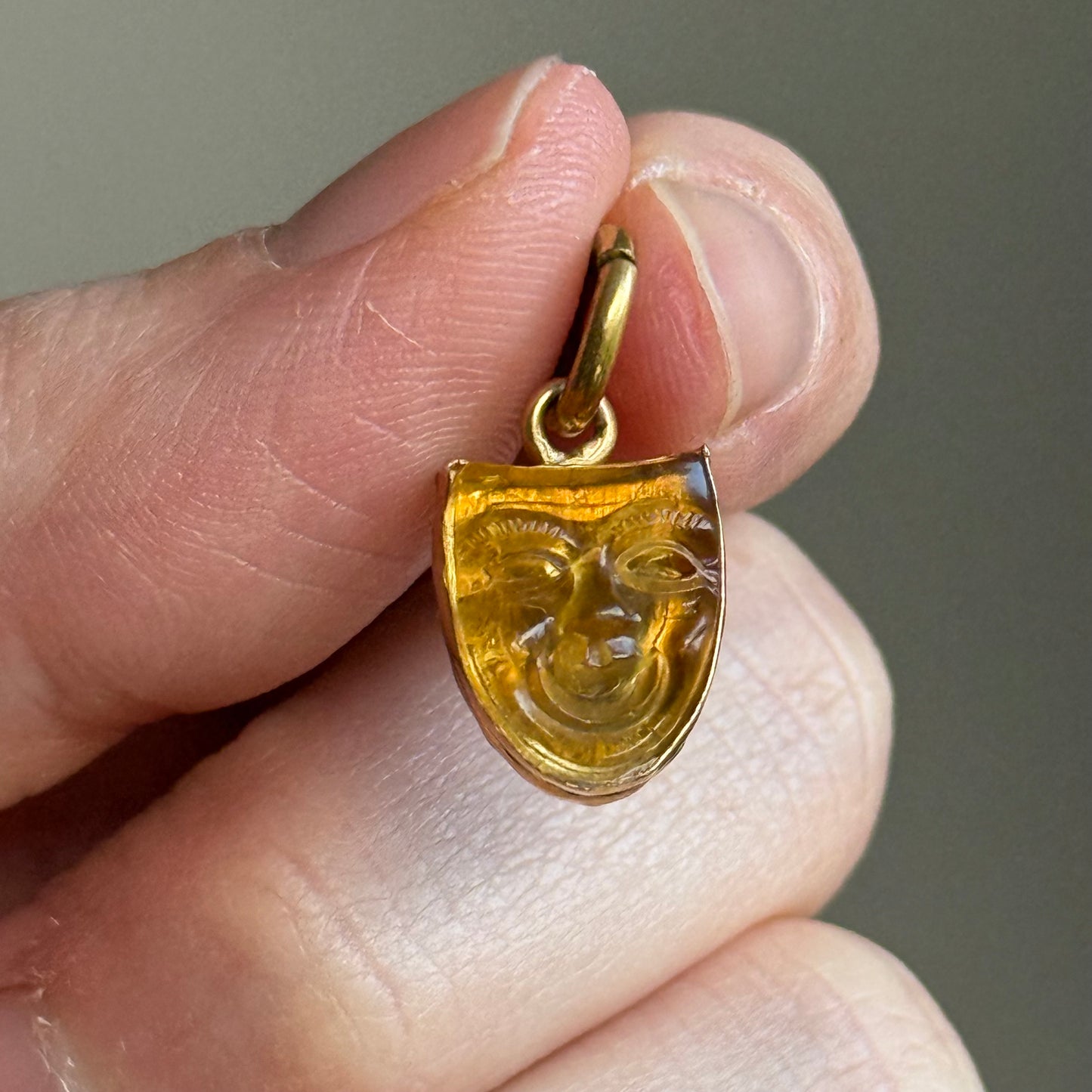 Antique Carved Citrine Comedy Mask Pendant in 18 Carat Gold