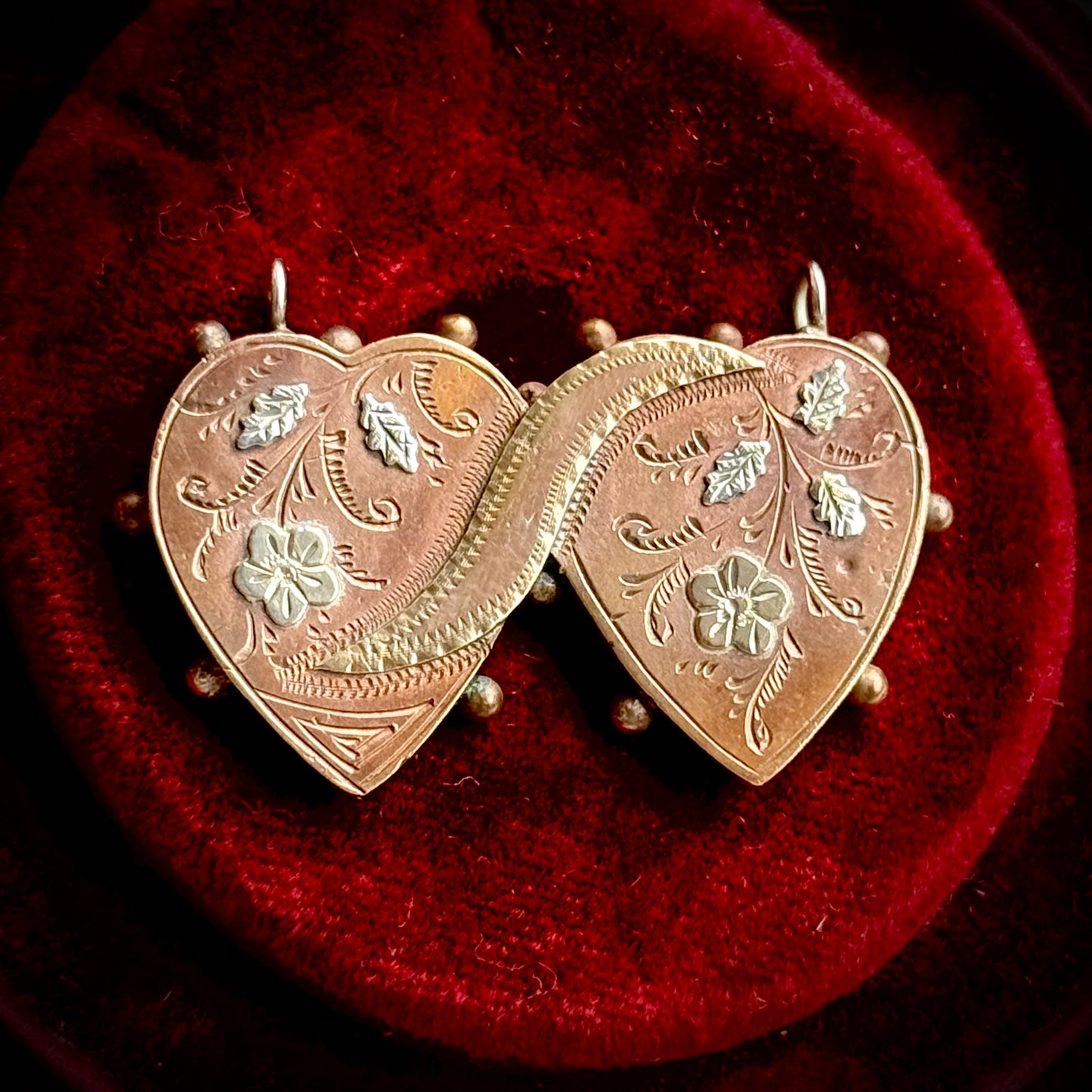 Antique Edwardian Double Heart Pendant in 9 Carat Gold