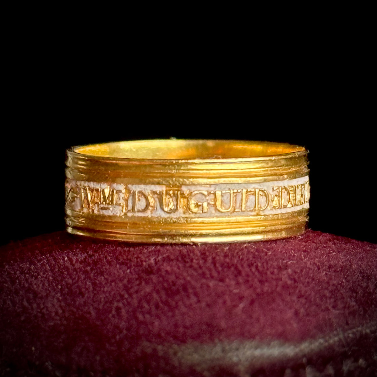 Antique Georgian Mourning Ring 22 Carat Gold; Circa 1805