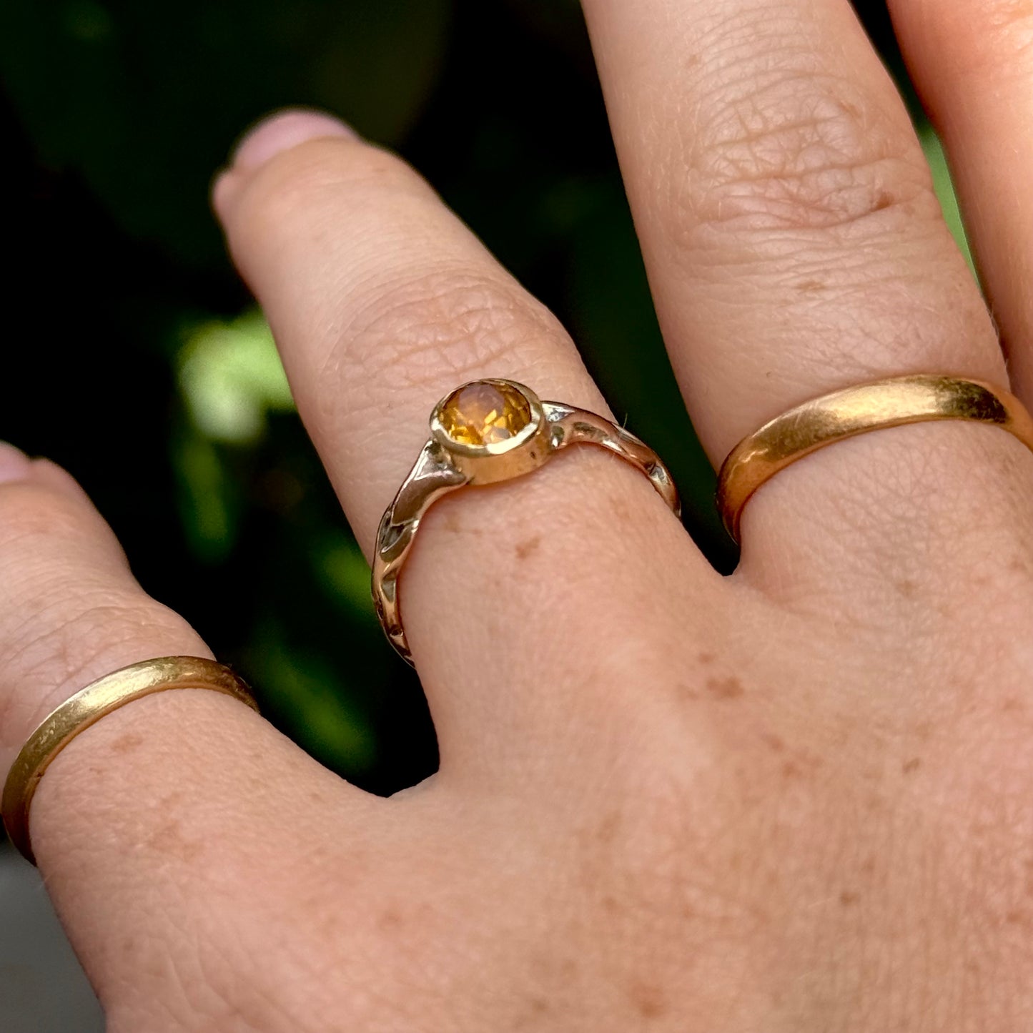 Antique Ethereal Citrine Ring in 9 Carat Gold