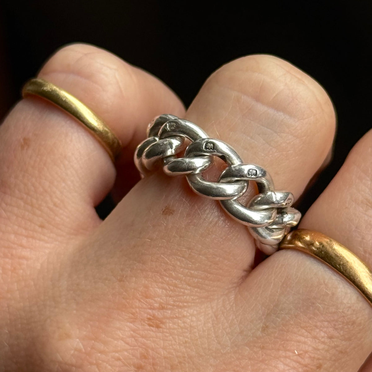 Antique Curb Chain Ring in Silver; Circa 1880
