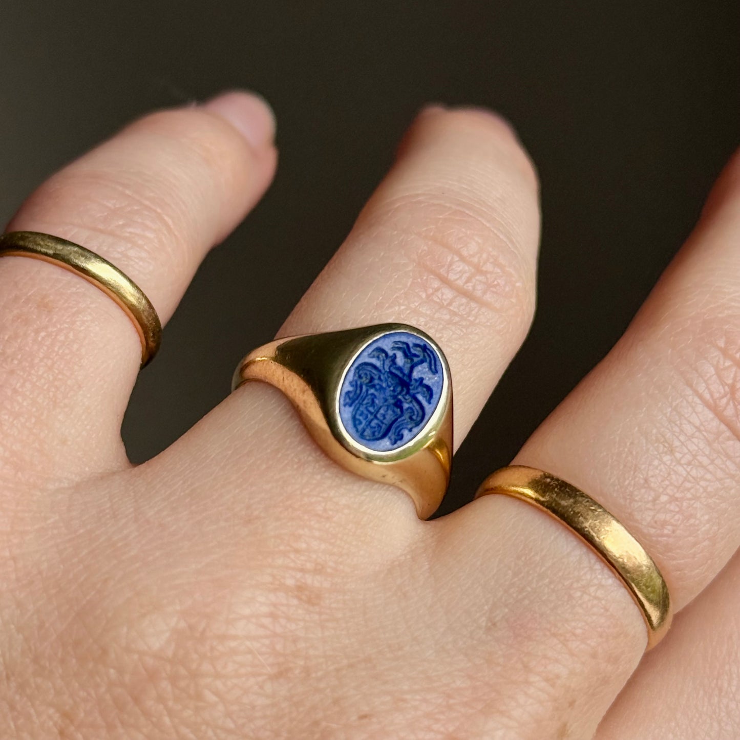 Vintage Lapis Lazuli Intaglio Signet Ring in 14 Carat Gold