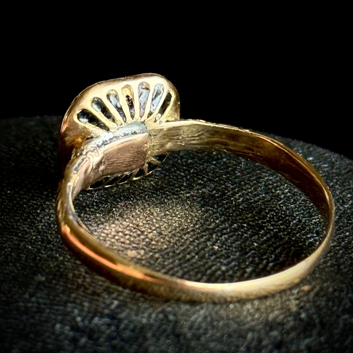 Antique Stuart Crystal & Enamel Ring in 18 Carat Gold; Circa 1690