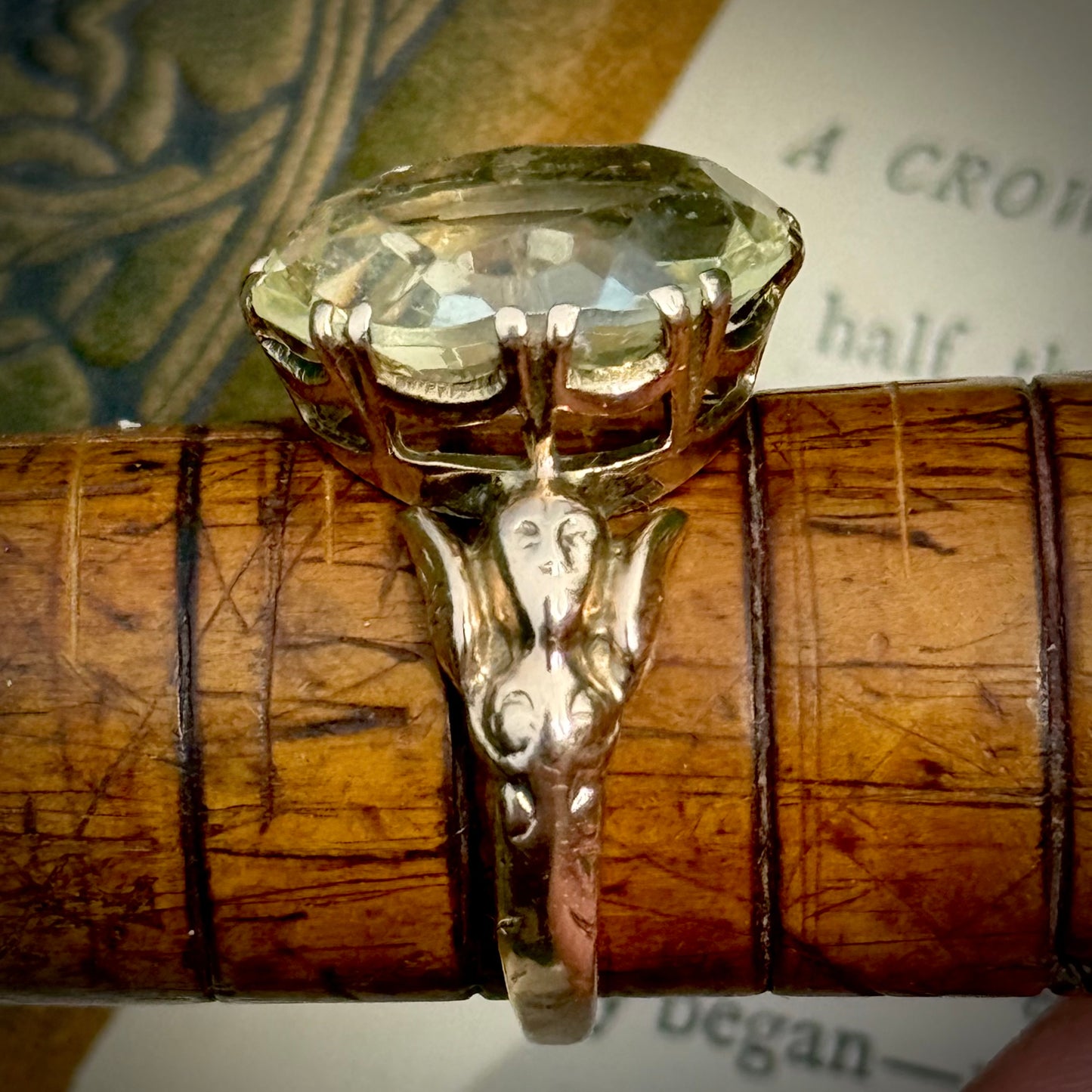 Vintage Citrine Angel Ring in 9 Carat Gold