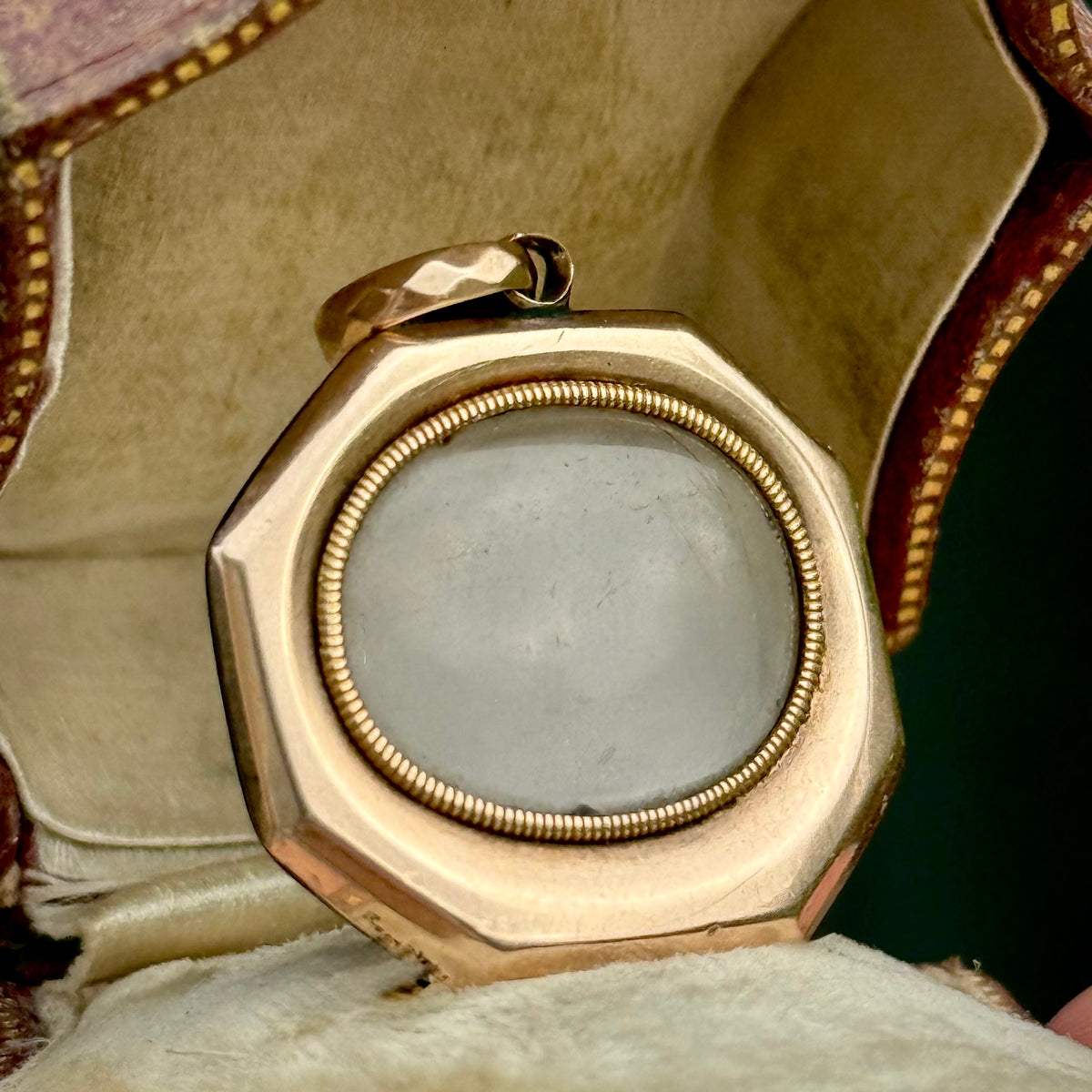 Georgian Locket Pendant in 9 Carat Gold; Circa 1800