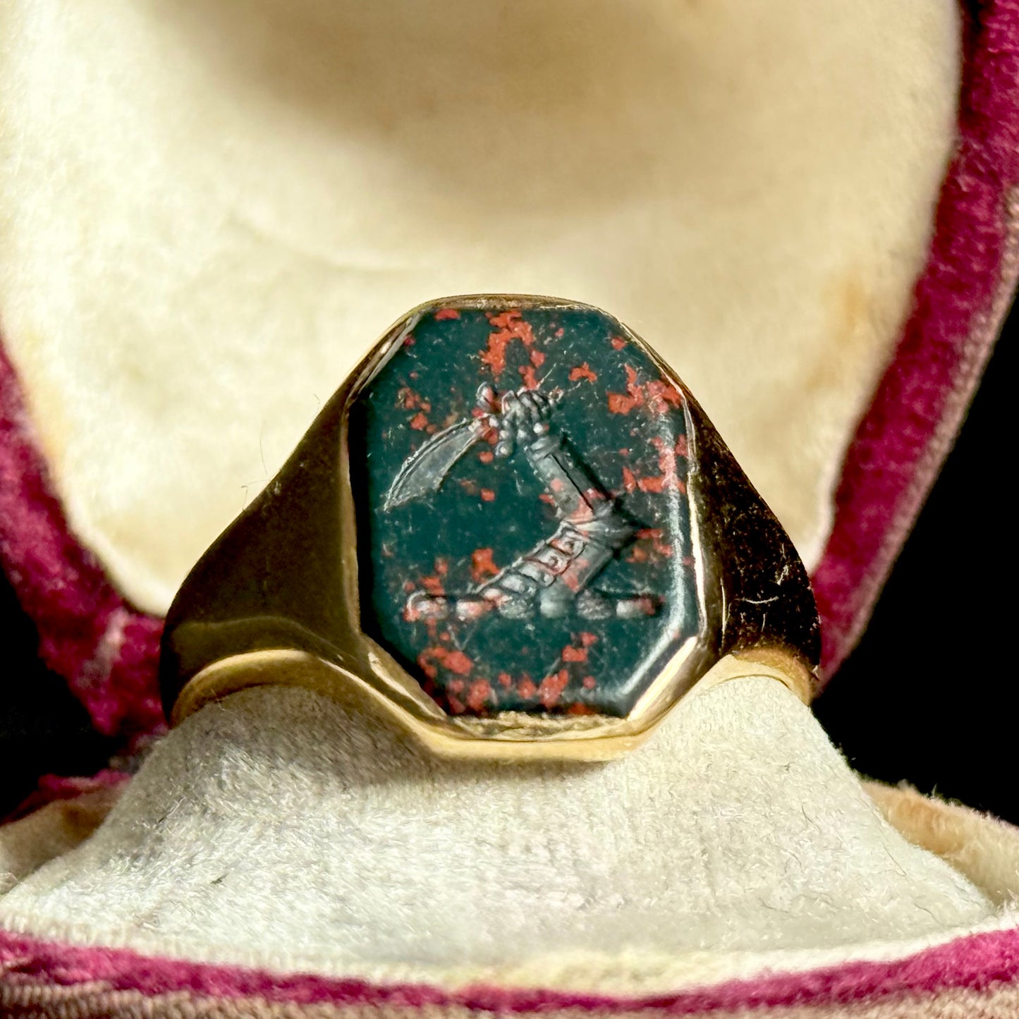Antique Bloodstone Heraldic Signet Ring in 18 Carat Gold; Circa 1890