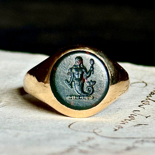 Victorian Bloodstone Mermaid Intaglio Signet Ring in 18 Carat Gold