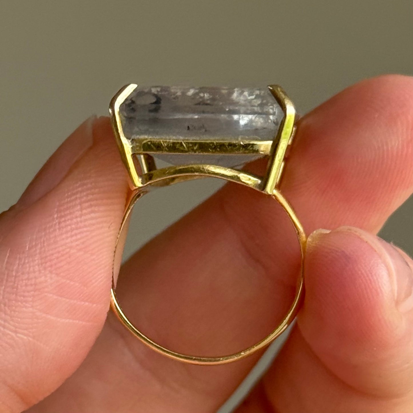 Substantial Vintage Dendritic Agate Ring in 18 Carat Gold