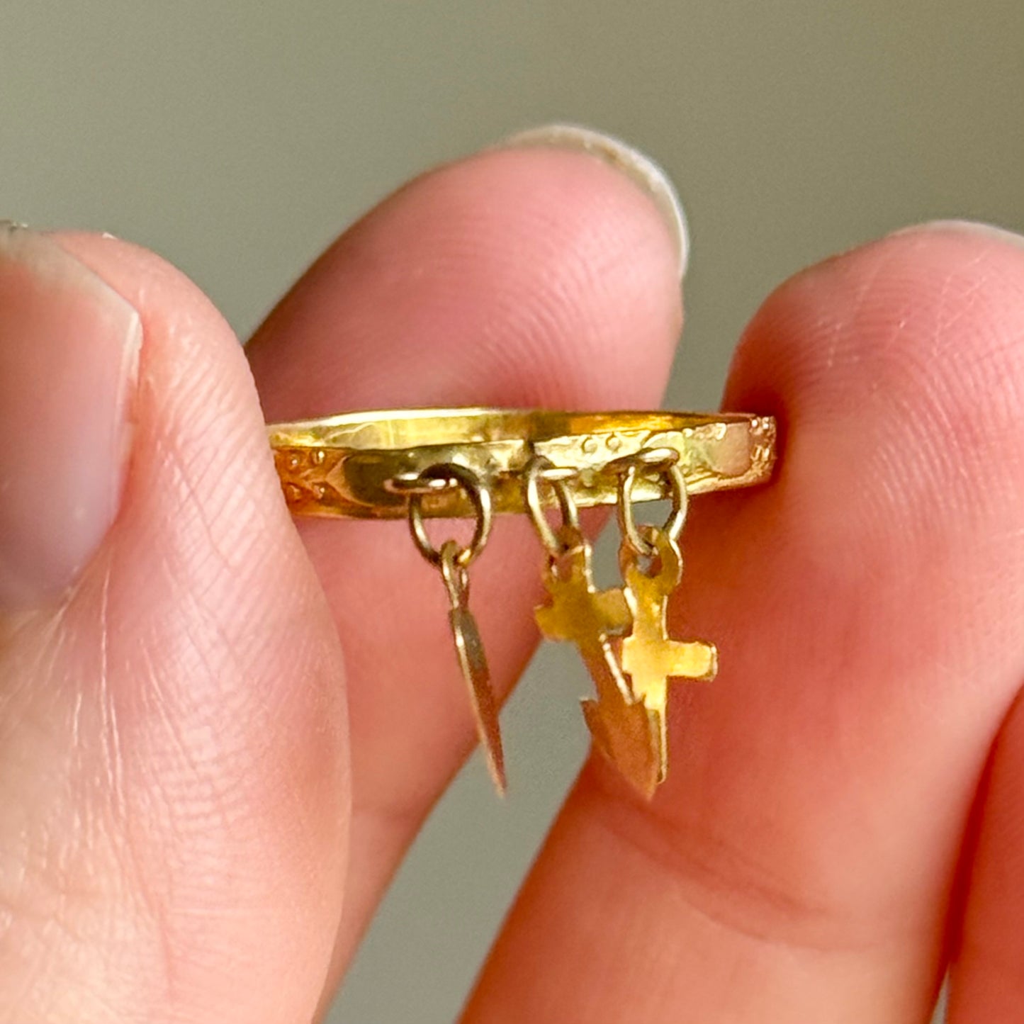 Antique Faith, Hope & Charity Charm Ring in 9 Carat Gold