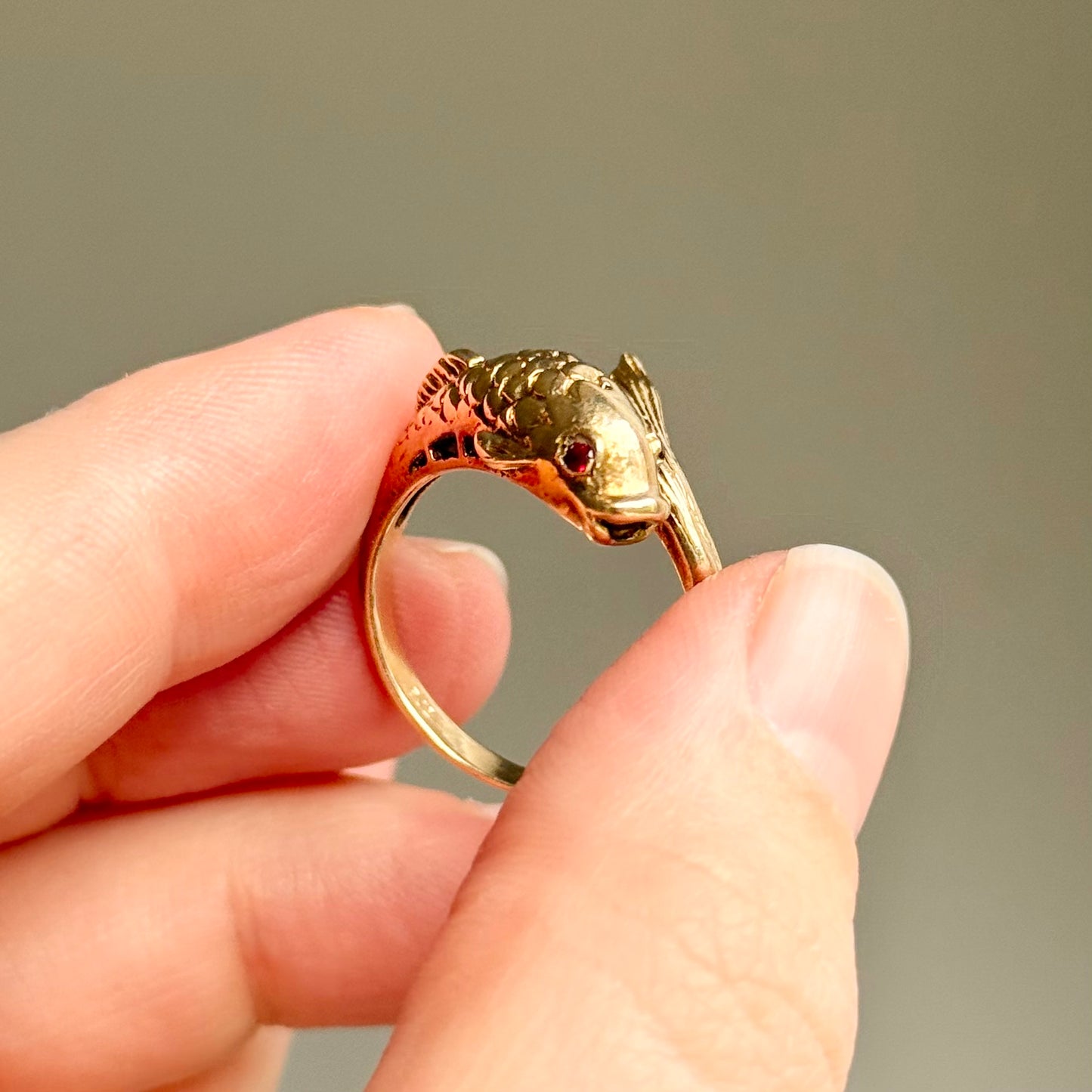 Vintage Symbolic Garnet Eye’d Koi Ring in 9 Carat Gold; Circa 1975