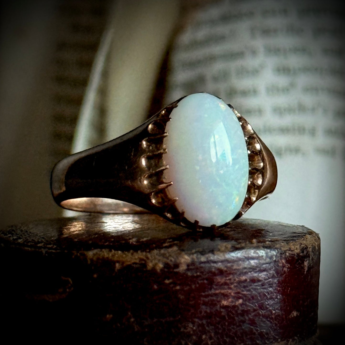 Antique Opal Ring in 9 Carat Gold; Circa 1900