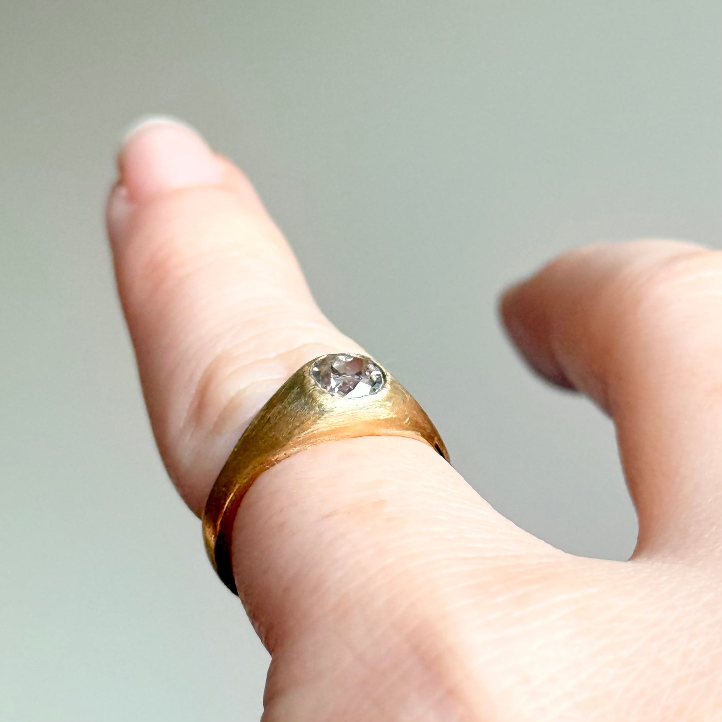 Vintage Old Cut Diamond Pinky Ring in 18 Carat Gold