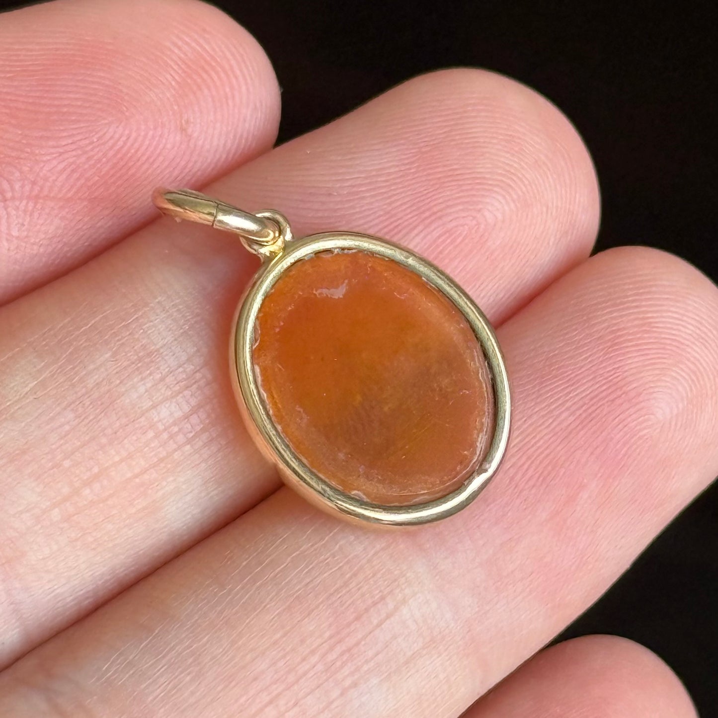 Antique Seal 'In Adversis Etiam Fide' Pendant in 9 Carat Gold