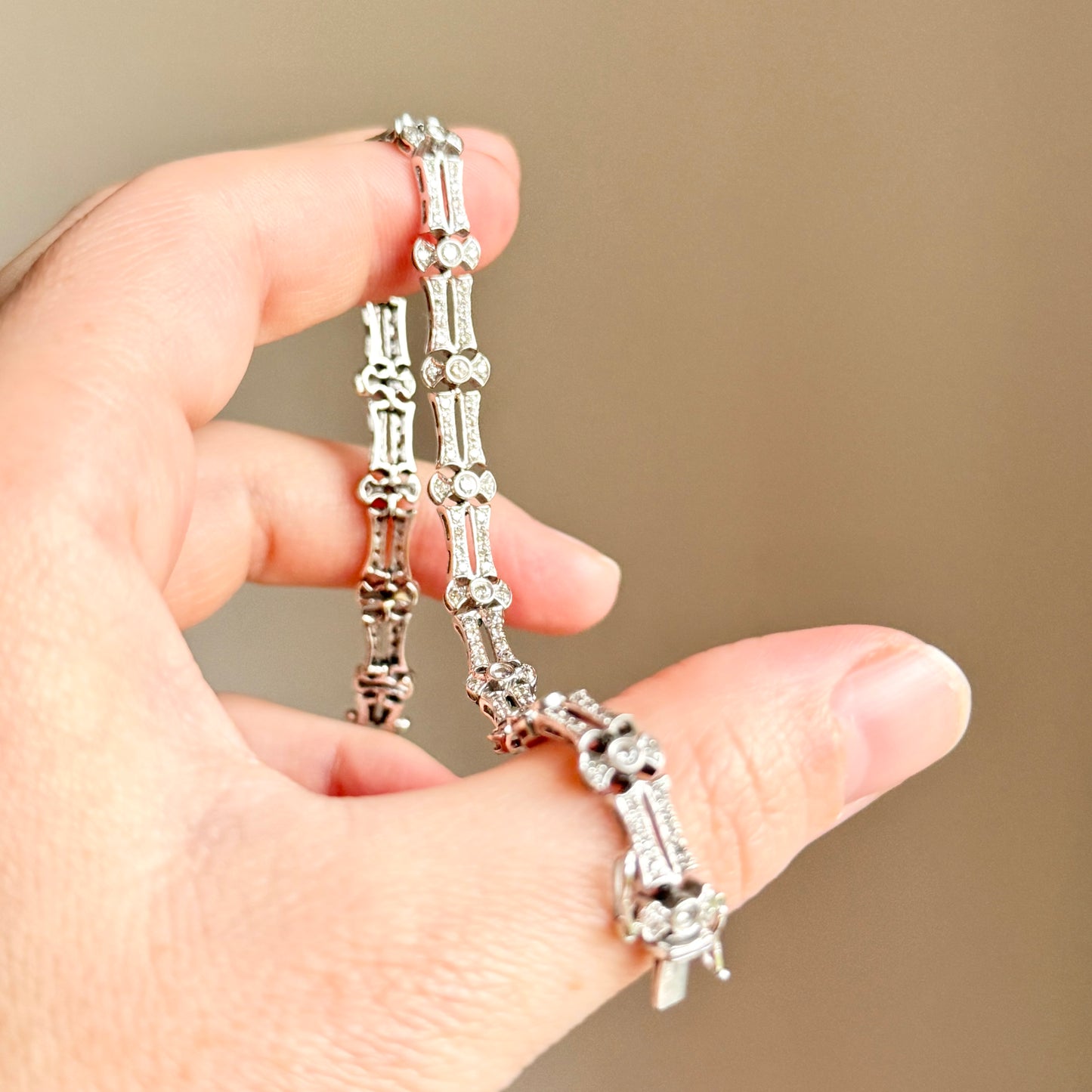 Vintage Diamond Antique Style Bracelet in 14 Carat Gold