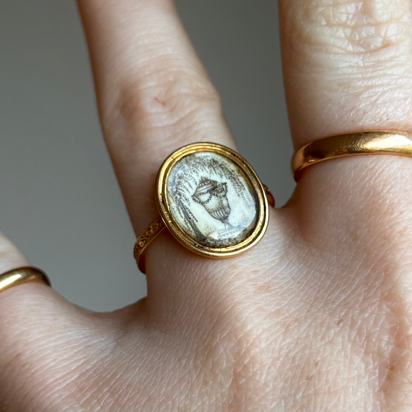 Georgian Mourning Ring in 18 Carat Gold; Circa 1779