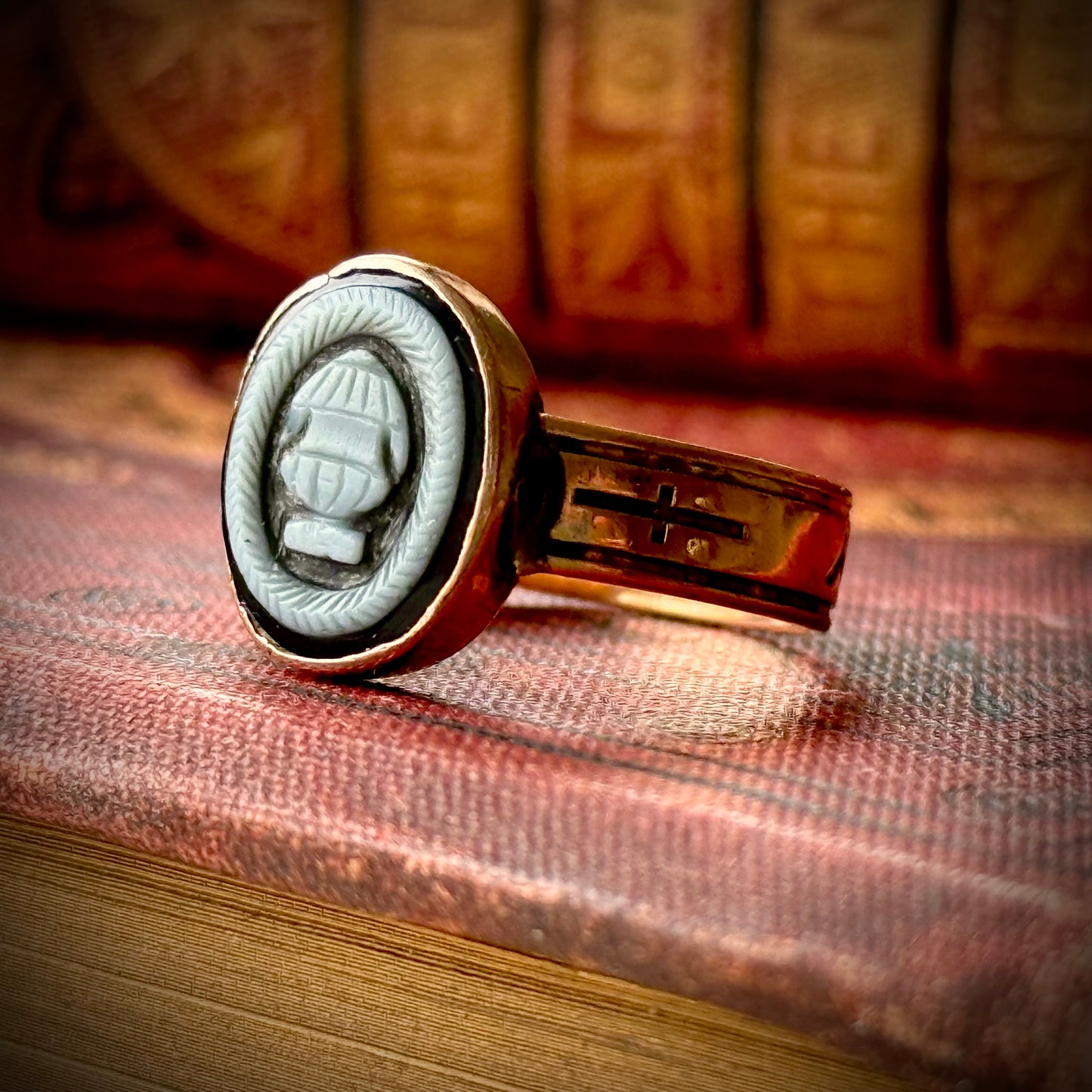 Antique Victorian Sardonyx Urn Mourning Ring in 9 Carat Gold