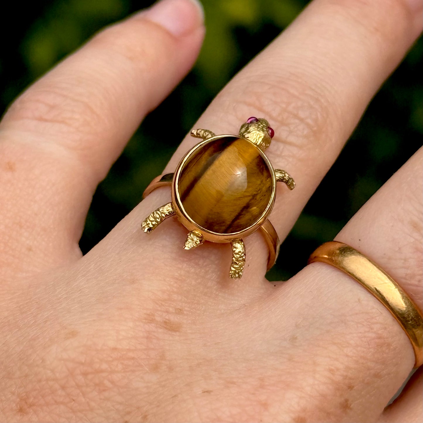 Vintage Tiger's Eye & Ruby Turtle Ring in 9 Carat Gold