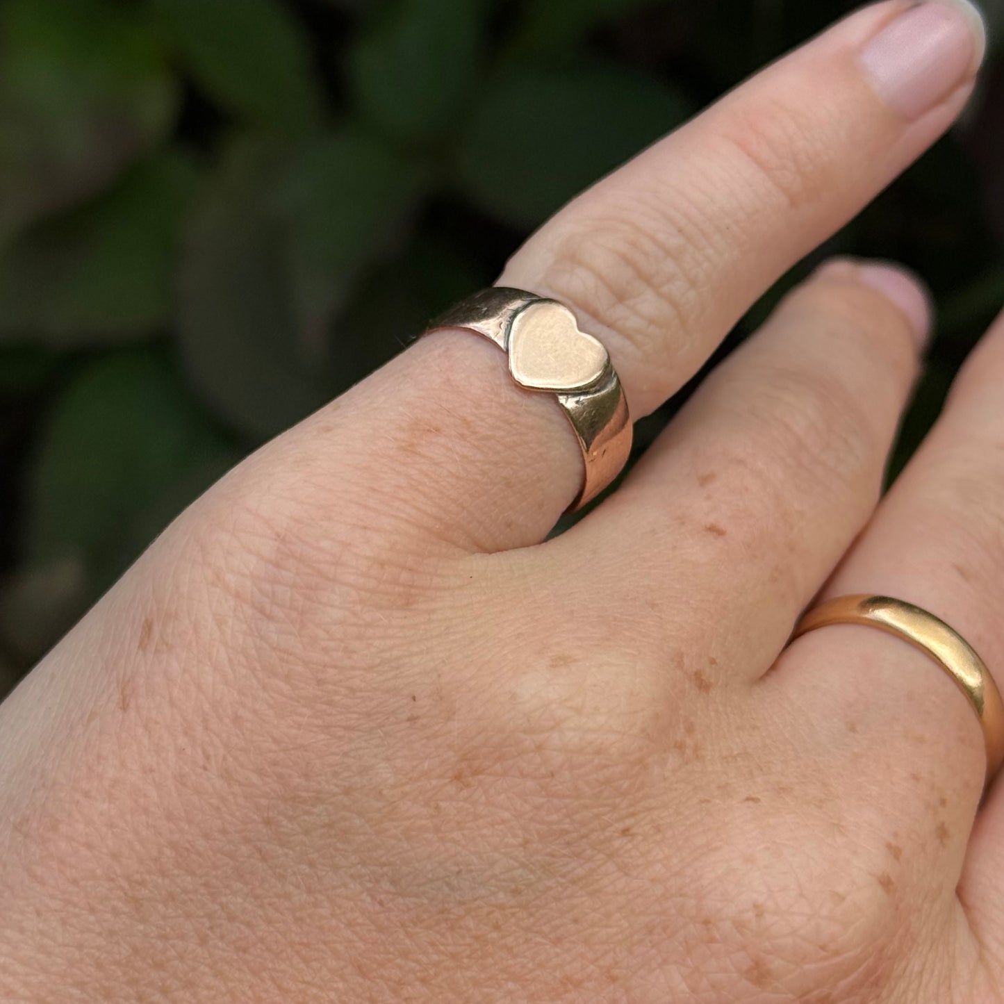 Edwardian Sweetheart Ring in 9 Carat Gold