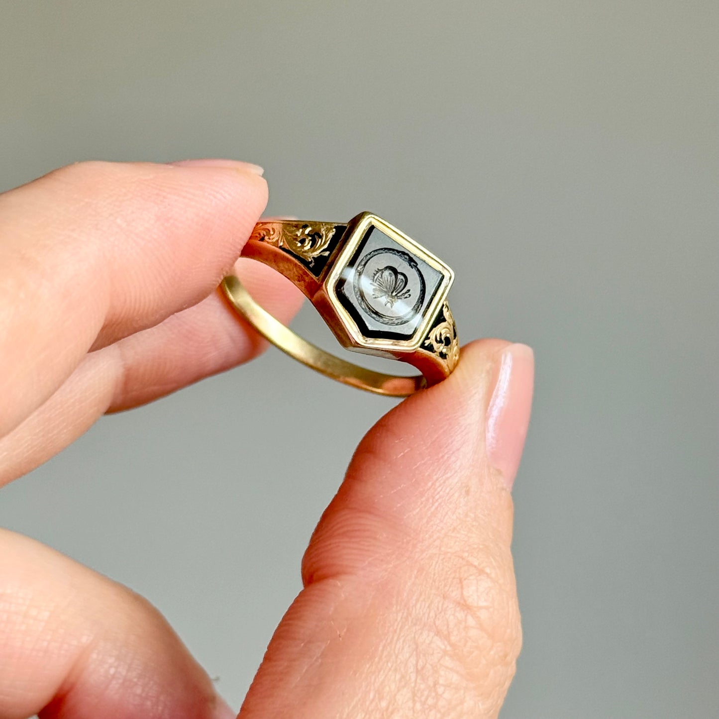 Early Victorian Ouroboros Intaglio Mourning Ring ; Circa 1840