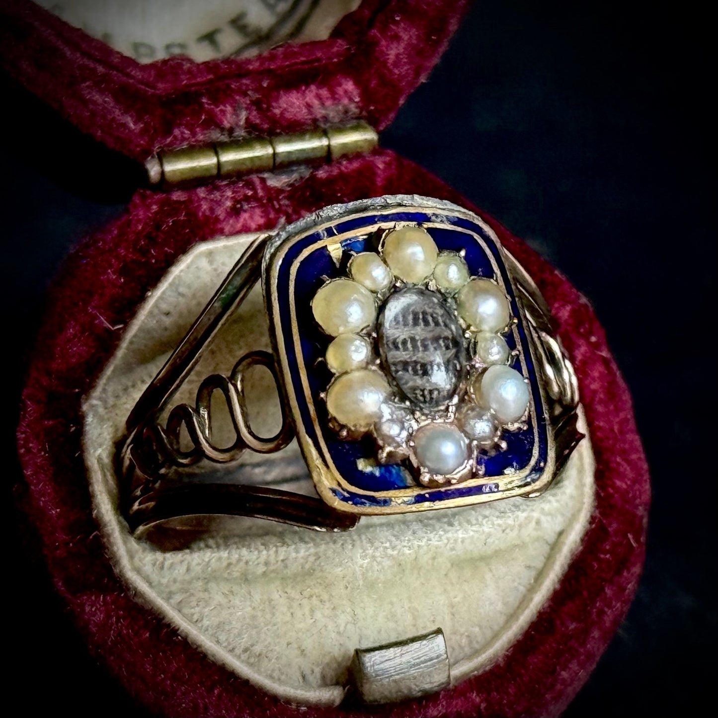 Antique Georgian Mourning Ring in 9 Carat Gold