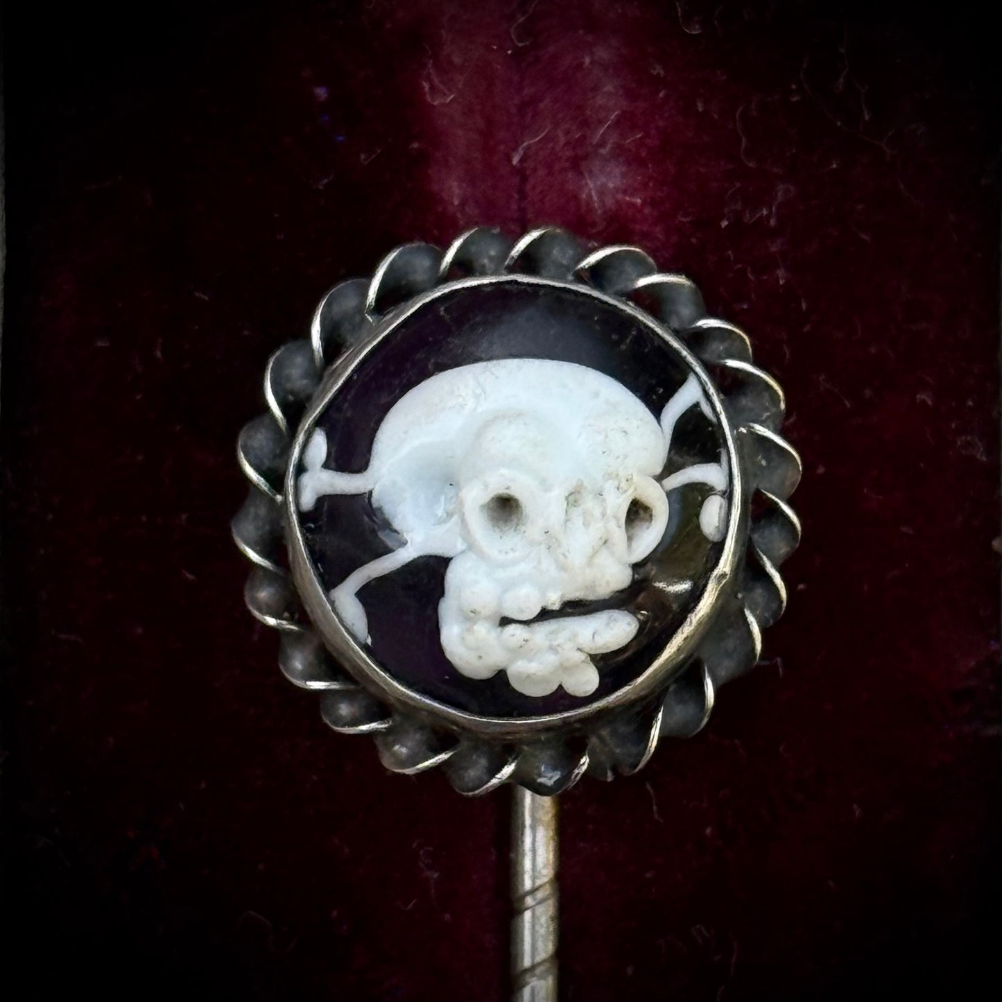 Georgian Glass Momento Mori Stick Pin in Box; Circa 1800