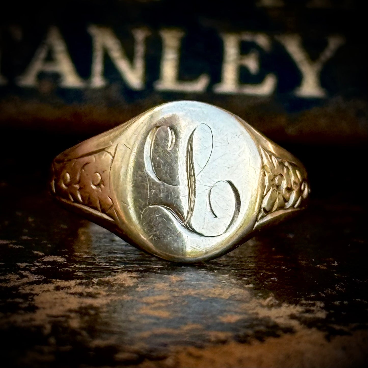 Vintage Ornate Letter 'L' Signet Ring