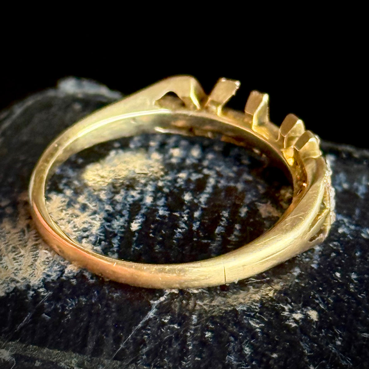 Antique Victorian Diamond 'Billy' Ring in 18 Carat Gold; circa 1899