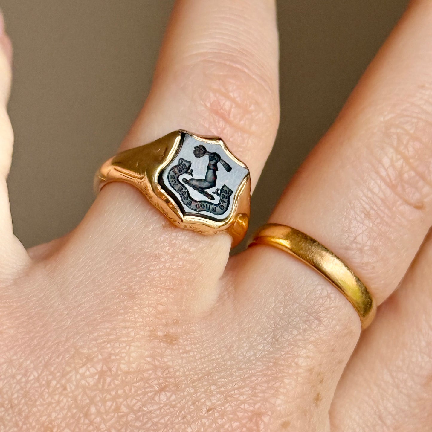 Antique Victorian Bloodstone Intaglio Signet Ring in 9 Carat Gold