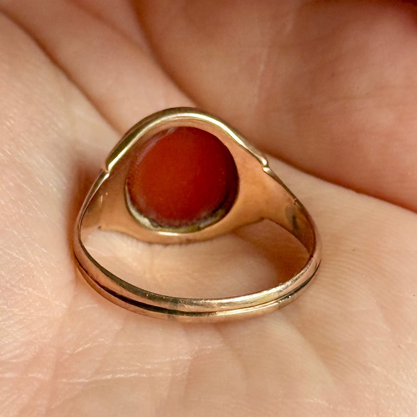 Antique Sardonyx 'P.B' intaglio Ring in 9 Carat Gold