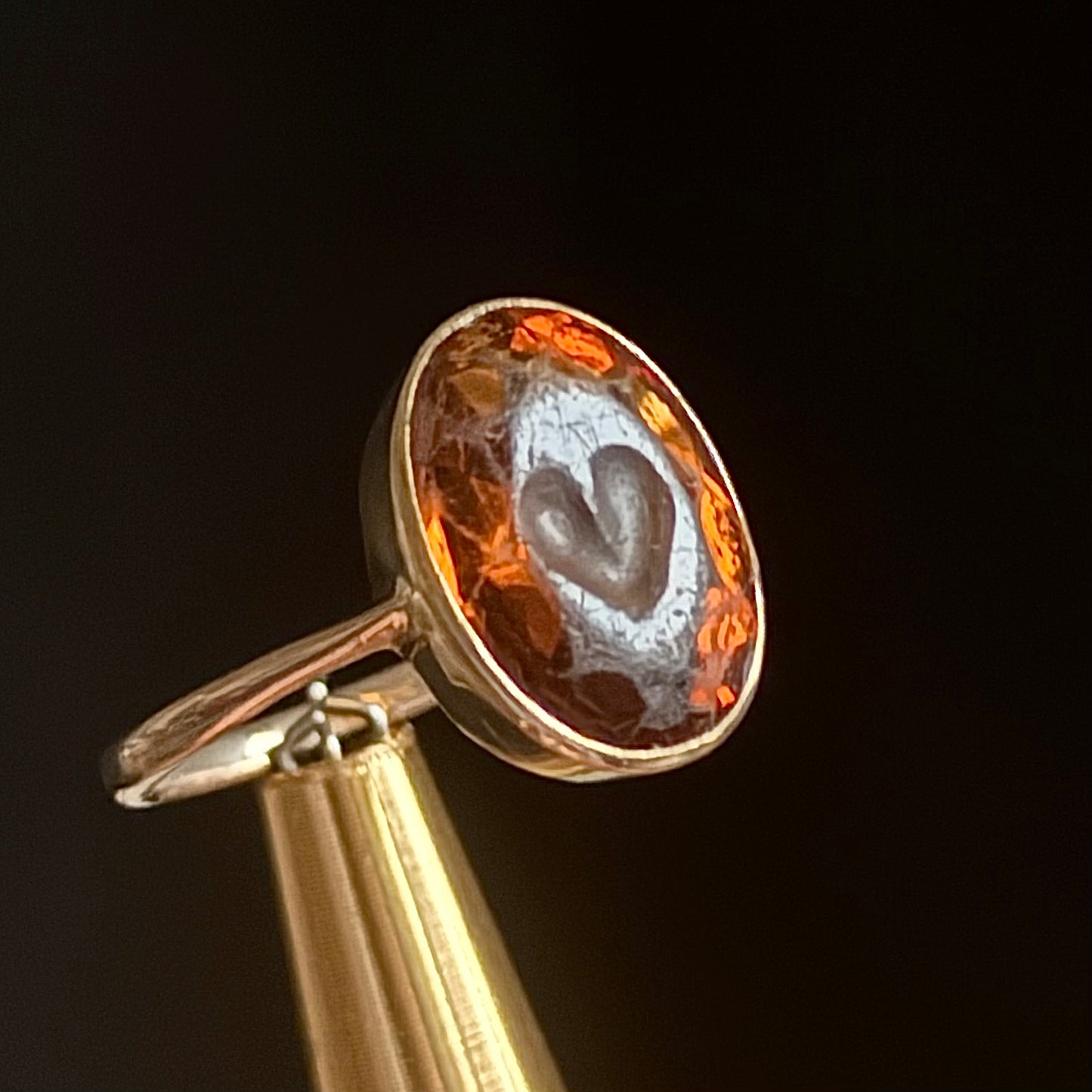 Heart Carved Citrine Ring in 9 Carat Gold