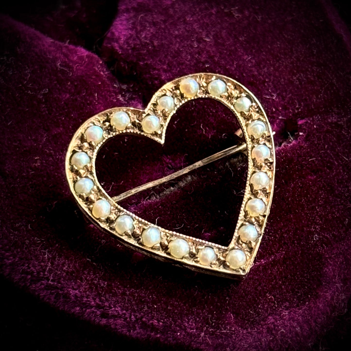 Antique Victorian Pearl Heart Brooch 9 Carat Gold; Circa 1880
