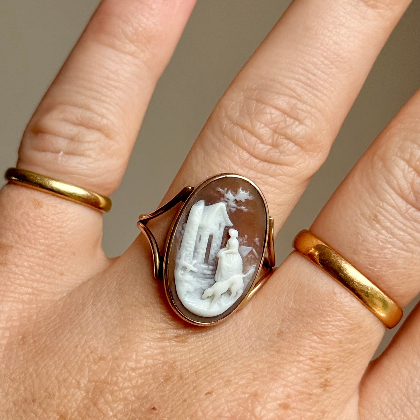Georgian Enamel & Hair Mourning Ring in 15 Carat Gold; Circa 1781