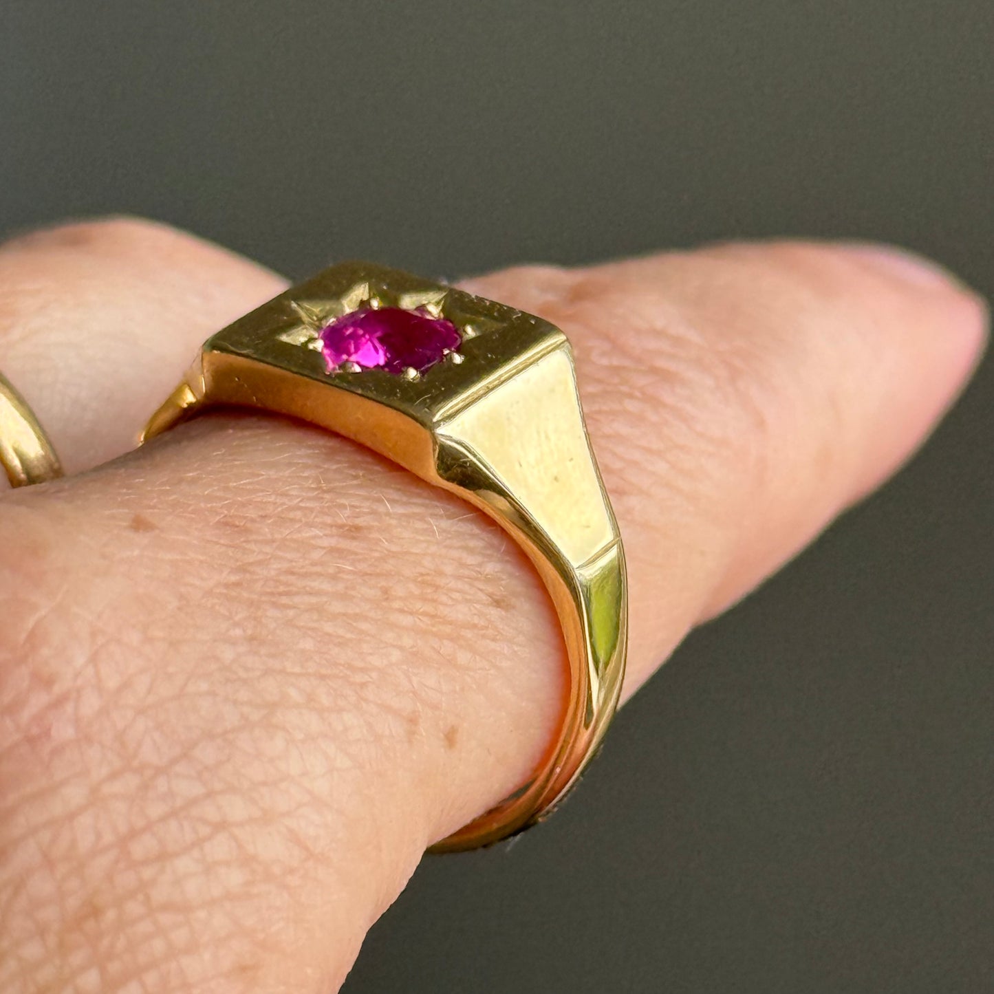 1930's Star Set Ruby Signet Ring in 18 Carat Gold