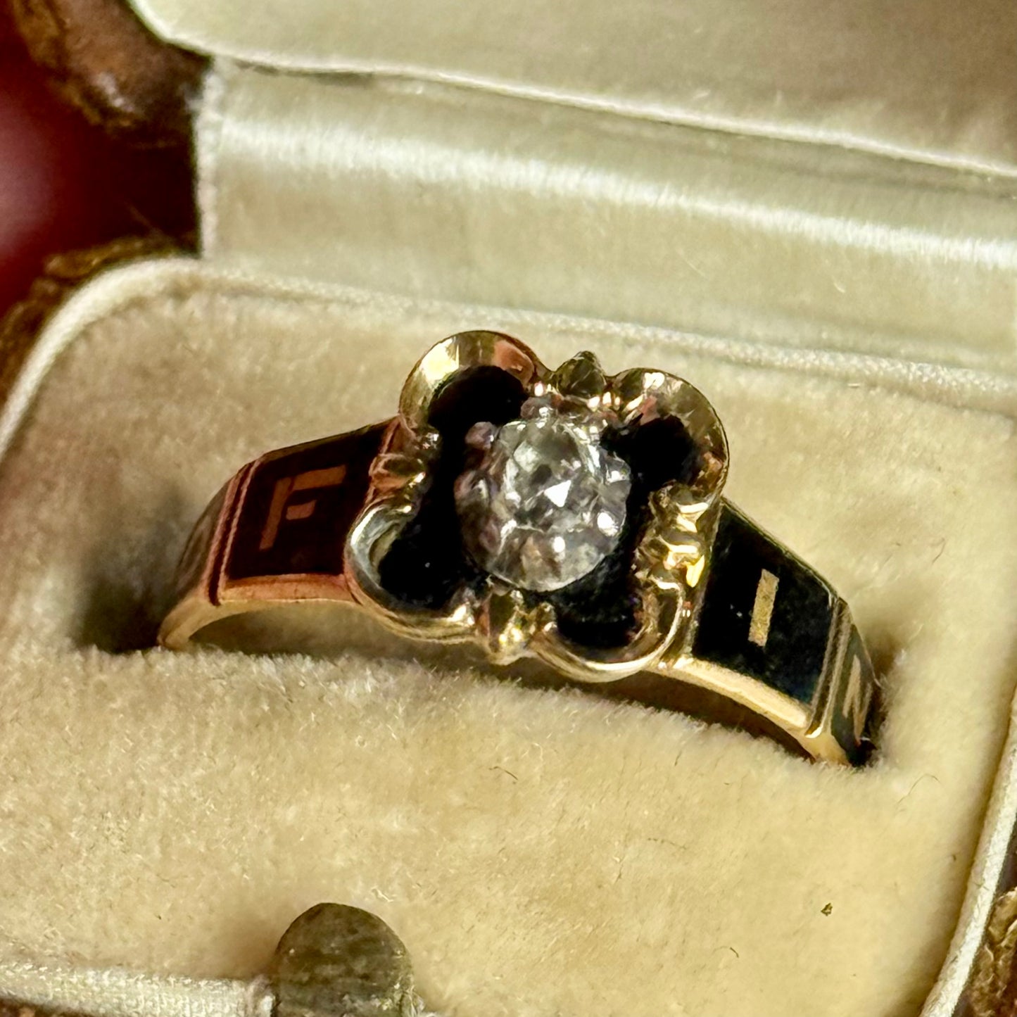 Antique Diamond Mourning Ring in 18 Carat Gol; Circa 1845