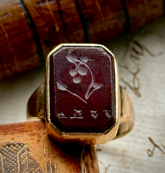 Antique 'Amor' Carnelian Intaglio Ring in 9 Carat Gold