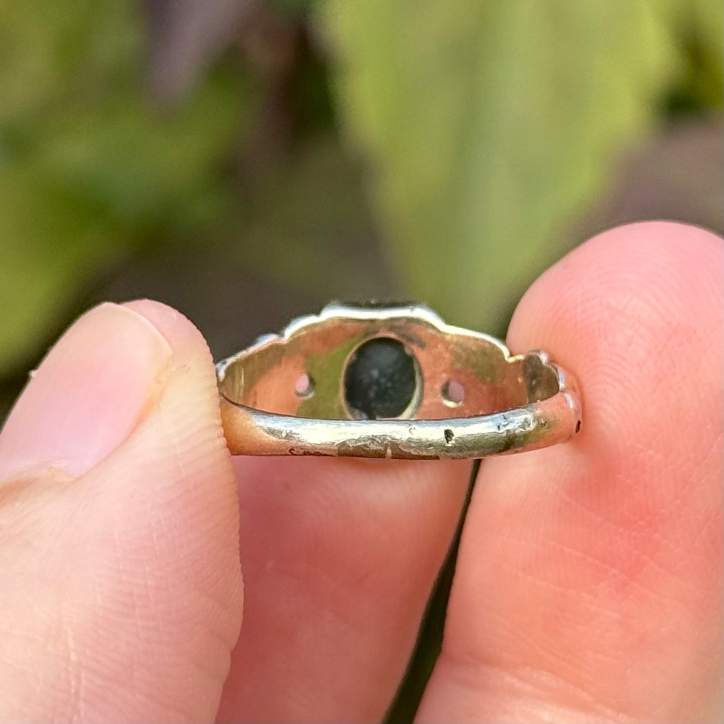 Georgian Bloodstone Signet Ring with “Betsie” Inscription in 9 Carat Gold