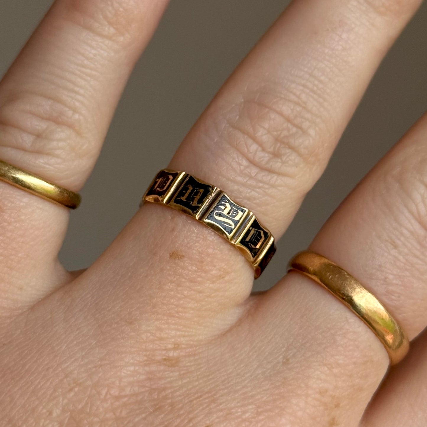 Antique Enamel Mourning Ring in 18 Carat Gold; Circa 1842